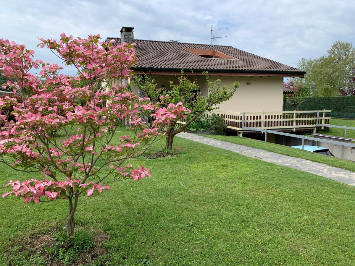 B&B Il Ciliegio Lomnago Kültér fotó